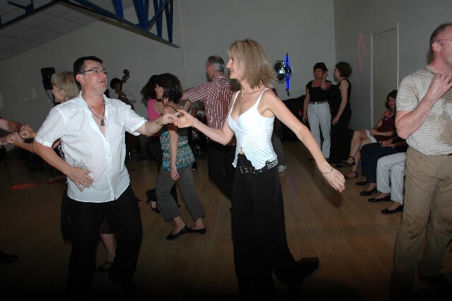 min 2008 06 28 aupra dance 106
